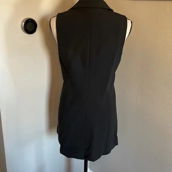 The Savile Row Co. London vest - Picture 5 of 7